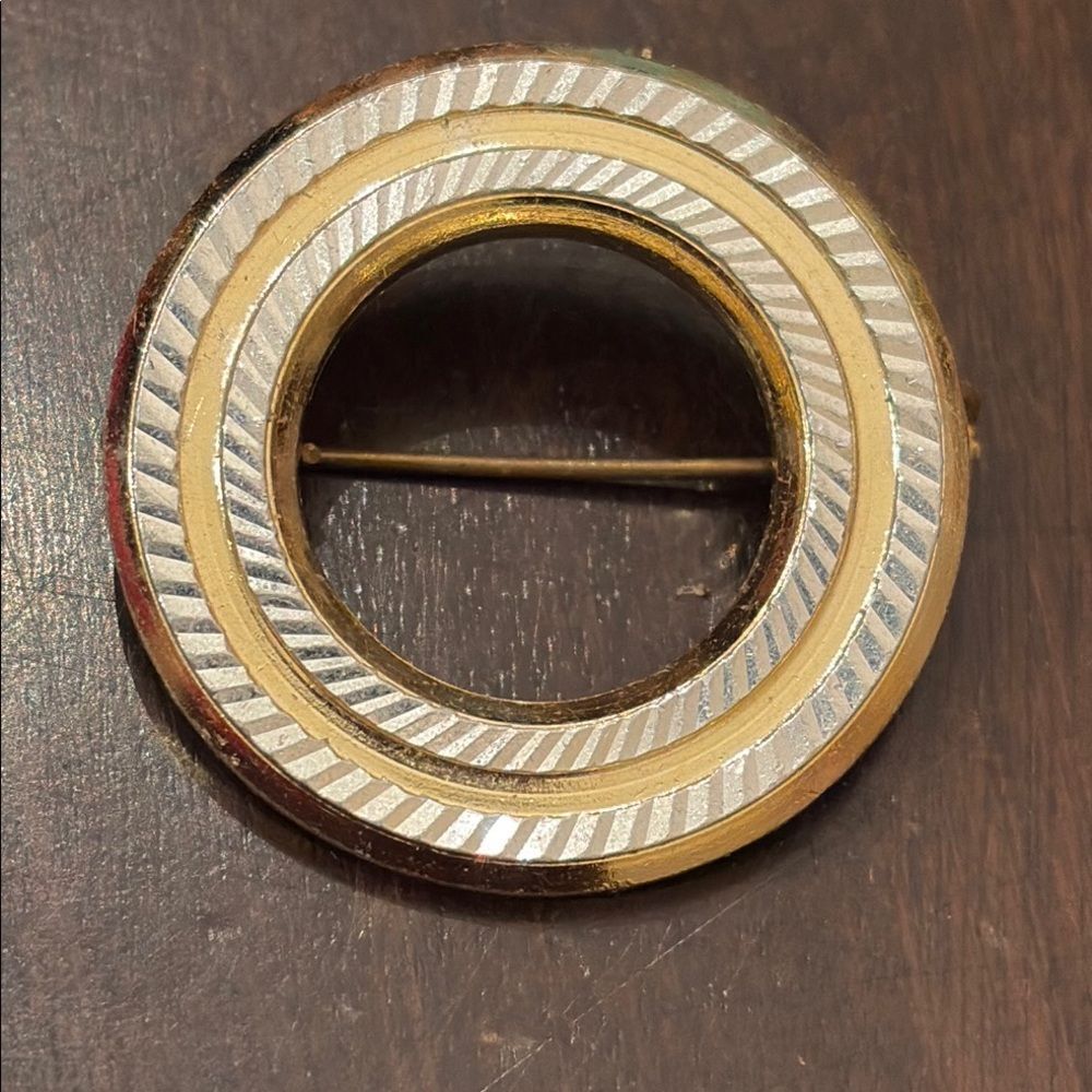 Elegant Gold silver Circular Brooch West Germany